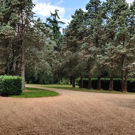 Les Petites Ecuries Roche d'Ire